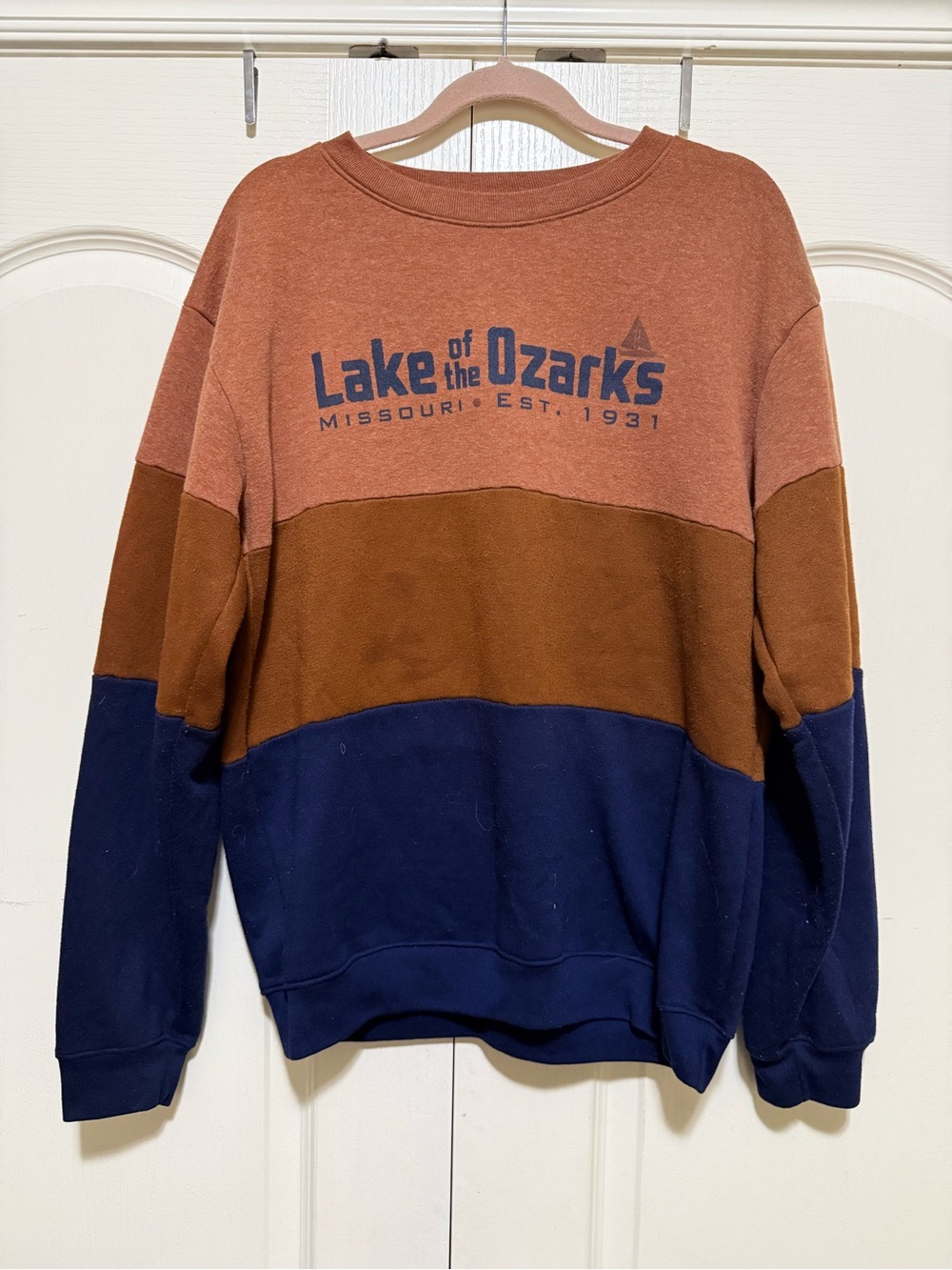 Lake of the Ozarks Colorblock Crewneck Sweater in Rust, Chestnut & Navy